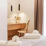 Шалета Charm - Private Mountain Retreat With Sauna, Jacuzzi & Kids Playroom Банско