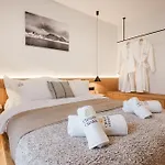 Charm - Private Mountain Retreat With Sauna, Jacuzzi & Kids Playroom Шалета