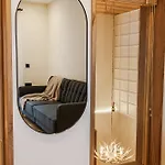 Charm - Private Mountain Retreat With Sauna, Jacuzzi & Kids Playroom * Банско