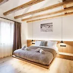Charm - Private Mountain Retreat With Sauna, Jacuzzi & Kids Playroom Шалета *