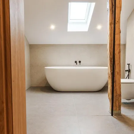 Charm - Private Mountain Retreat With Sauna, Jacuzzi & Kids Playroom 木屋