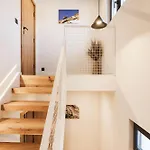 Charm - Private Mountain Retreat With Sauna, Jacuzzi & Kids Playroom