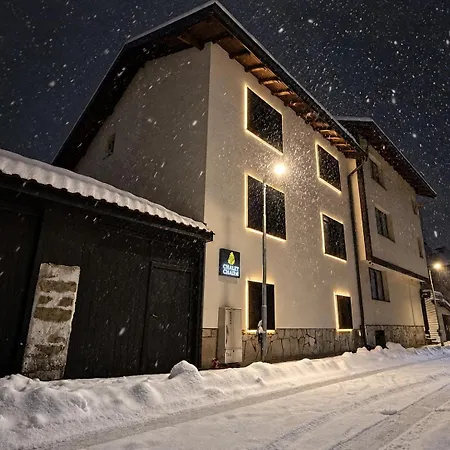 Chalet Charm - Private Mountain Retreat With Sauna, Jacuzzi & Kids Playroom